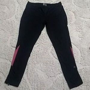 3/$25 MPG joggers sz. L